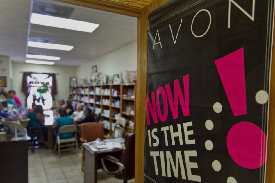Accionista de Avon pide que la empresa evite ‘liquidación’