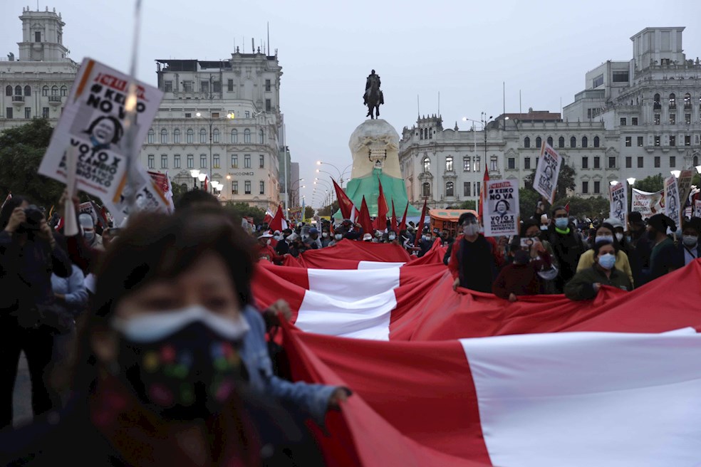 Elecciones en Perú: Lima y el interior del país, dos visiones opuestas