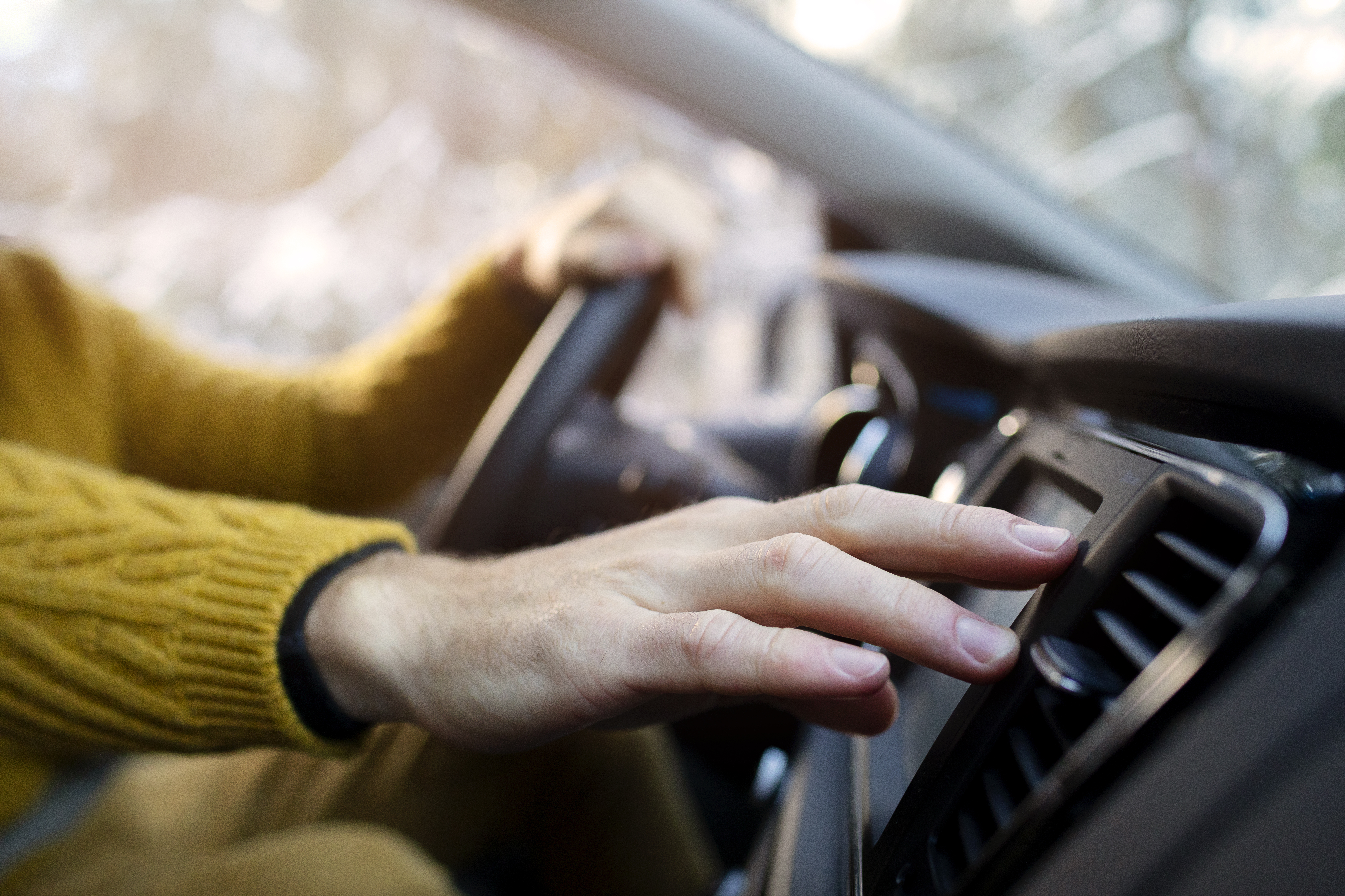 Cinco errores al usar el aire acondicionado del carro que afectan su vida útil