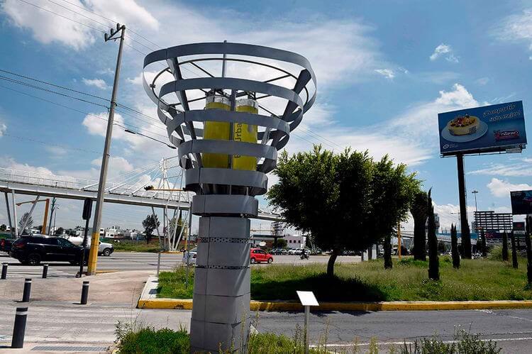 Árboles artificiales que absorben la contaminación y devuelven aire limpio