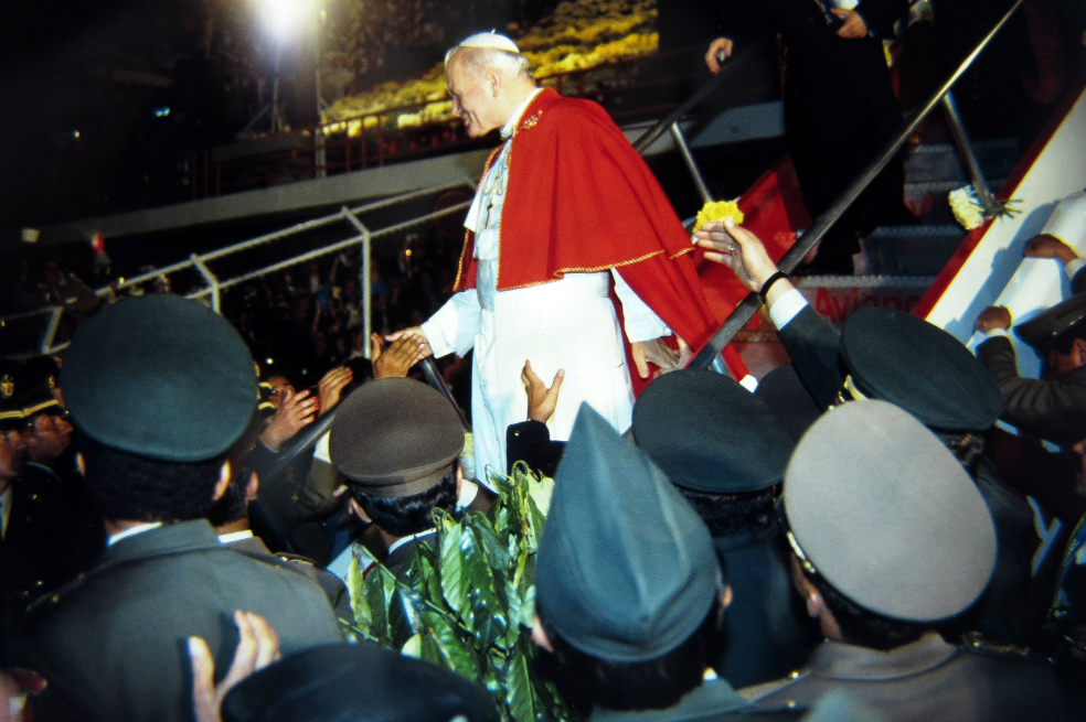 Recuerdos del día en que Juan Pablo II visitó Colombia