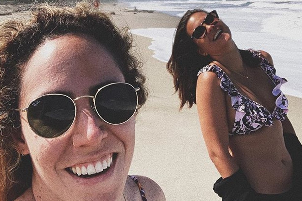 Nela González y Amalia Andrade.