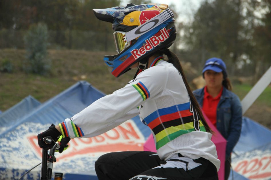 Mariana Pajón retuvo el título de la prueba por tiempos del Campeonato Nacional. Foto: FCC