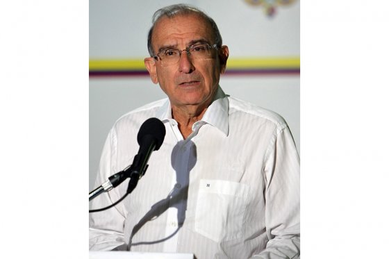Es obligación del Gobierno agilizar aplicación de paz: Humberto de La Calle