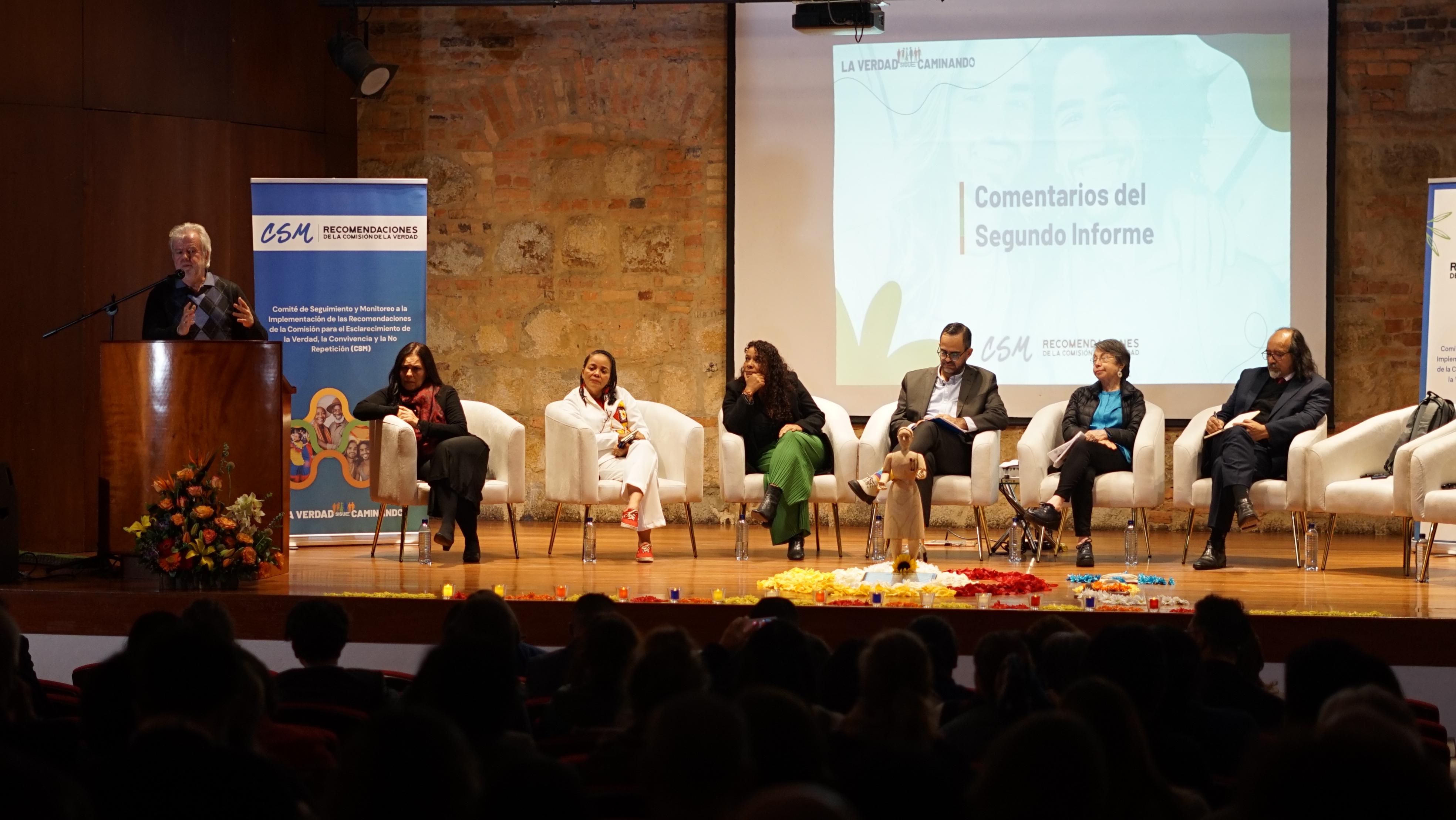 El profesor Rodrigo Uprimny habló durante el lanzamiento del segundo  informe del CSM.