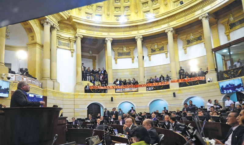 Aprobada la JEP, el debate sigue