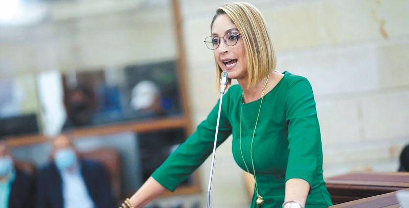 Del comienzo a las conclusiones,  así fue el presunto plagio de Jennifer Arias