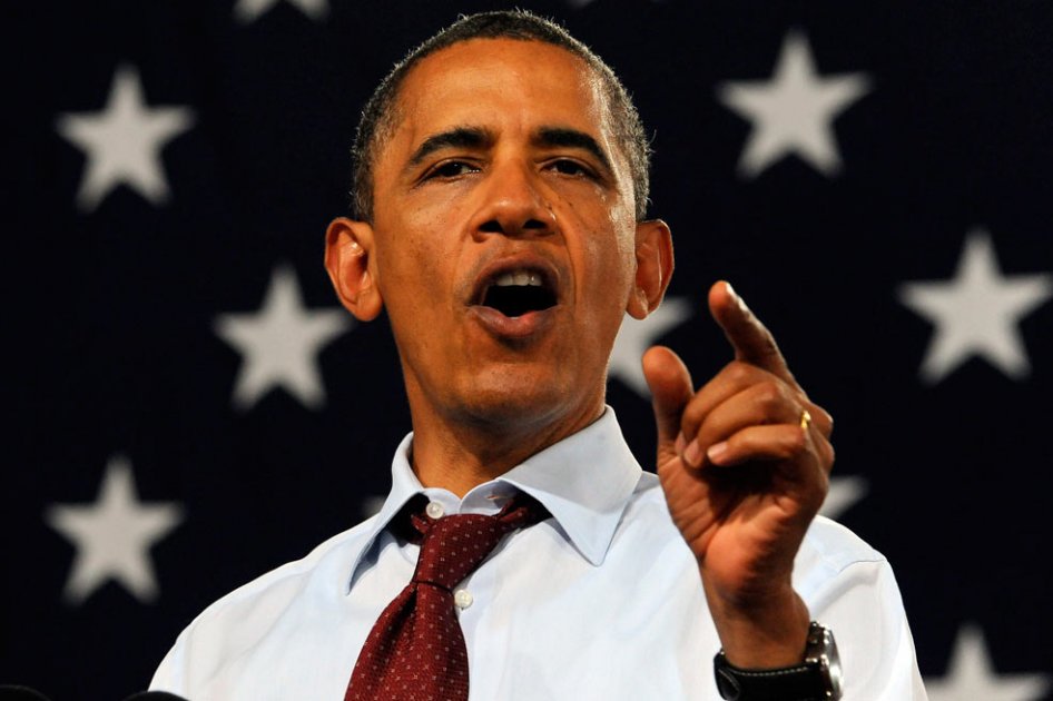 Barack Obama insiste en atacar a Romney por su política fiscal