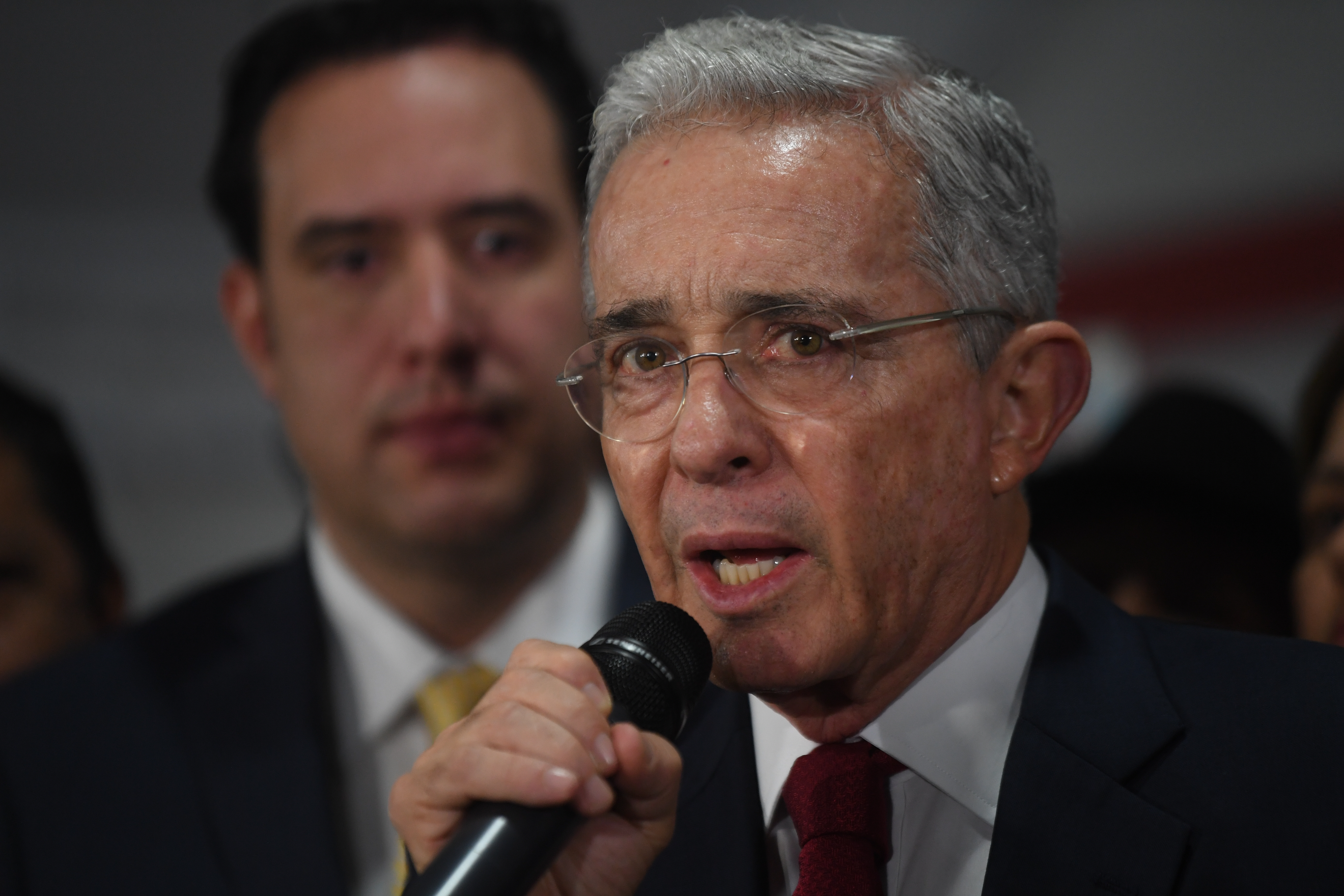 Ex presidente colombiano en indagatoria en la Corte Suprema de Justicia.