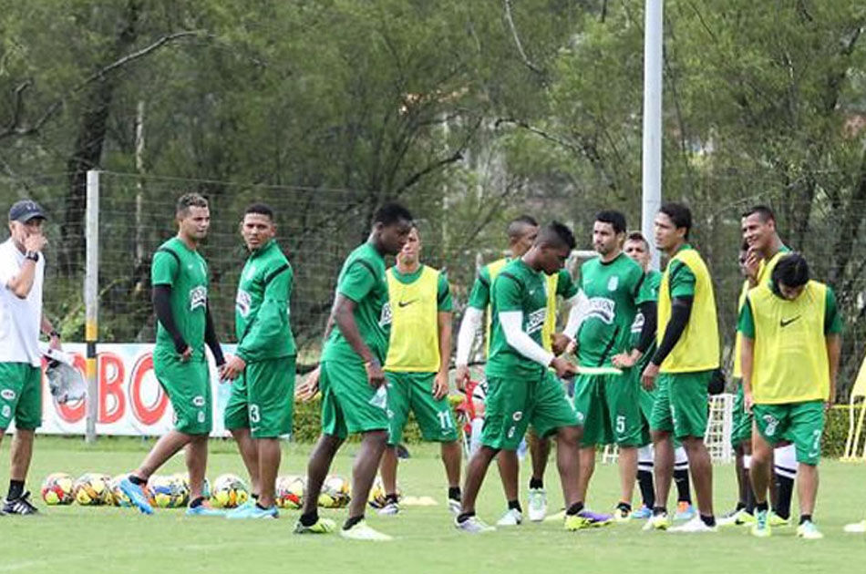 Nacional perdió ante Huila y sigue aplazando su clasificación