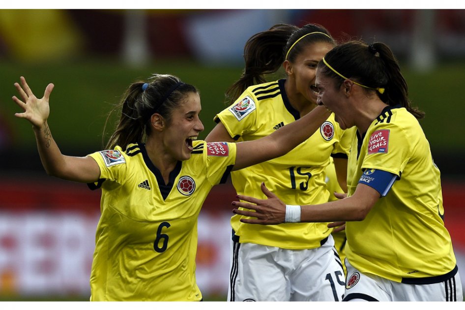 Golazo de Daniela Montoya a México compite por ser el mejor del Mundial