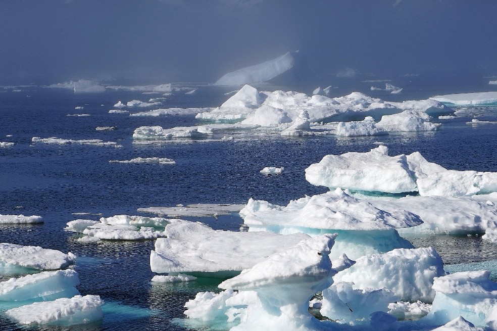 El hielo de Groenlandia alcanza la temperatura más cálida en mil años