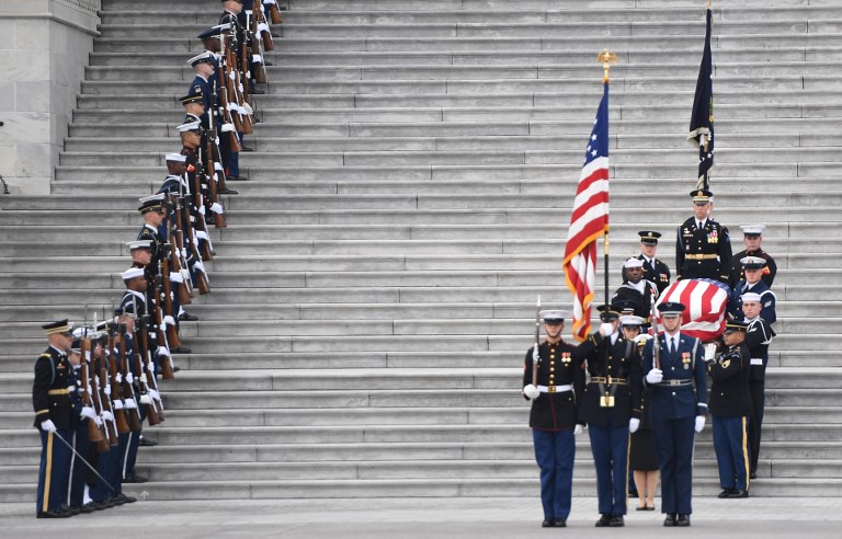 Comienza el funeral de Estado de George H. W. Bush en Washington