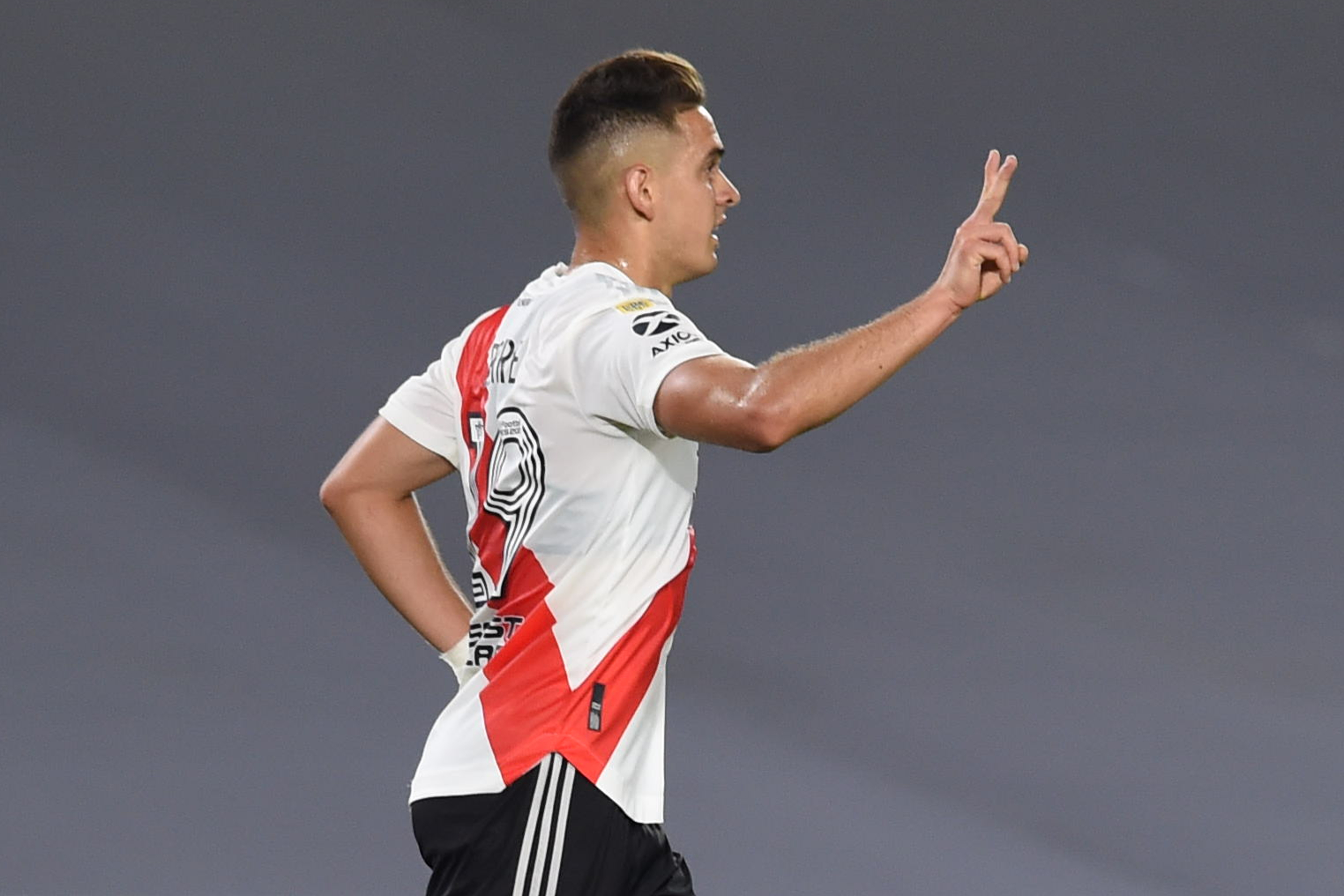 Santos Borré anotó en el regreso victorioso de River al Monumental