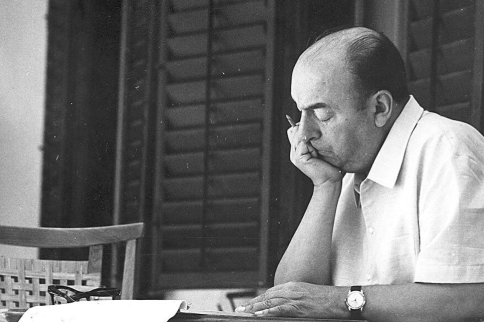 Veinte poemas de amor y una canción desesperada es una de las célebres obras del poeta chileno Pablo Neruda, que fue publicada en 1924.