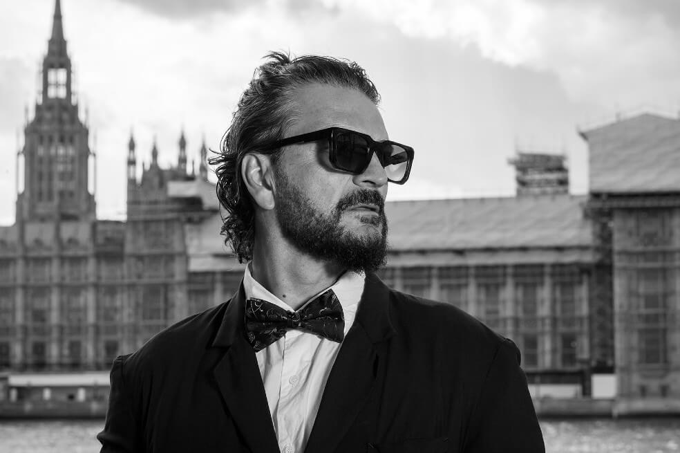 «Hongos», lo nuevo de Ricardo Arjona