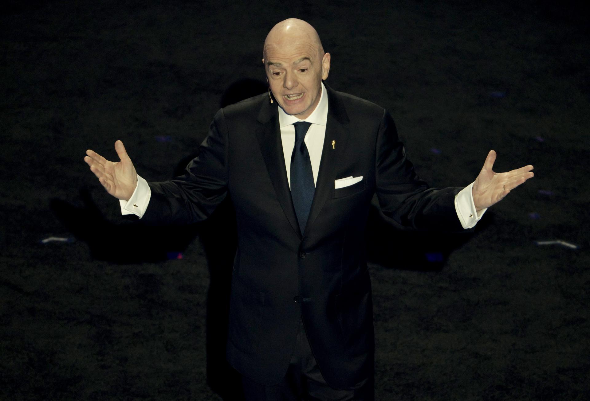 WASHINGTON (United States), 05/12/2025.- FIFA President Giovanni Infantino addresses the audience during the FIFA World Cup 2026 Final Draw at the Kennedy Center in Washington DC, USA, 05 December 2025. (Mundial de Fútbol) EFE/EPA/SHAWN THEW
