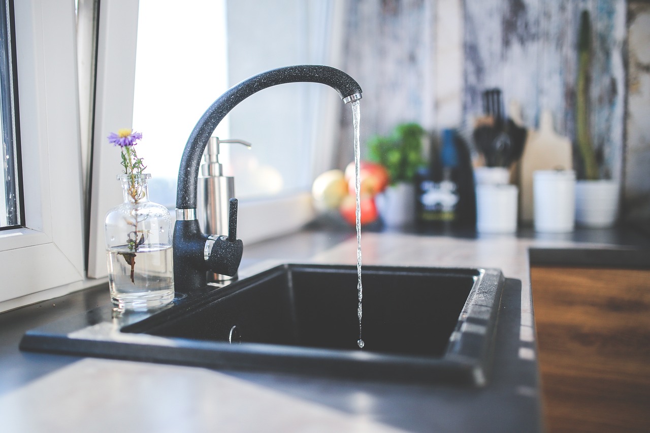 Siete recomendaciones para ahorrar agua y energía mientras cocinas