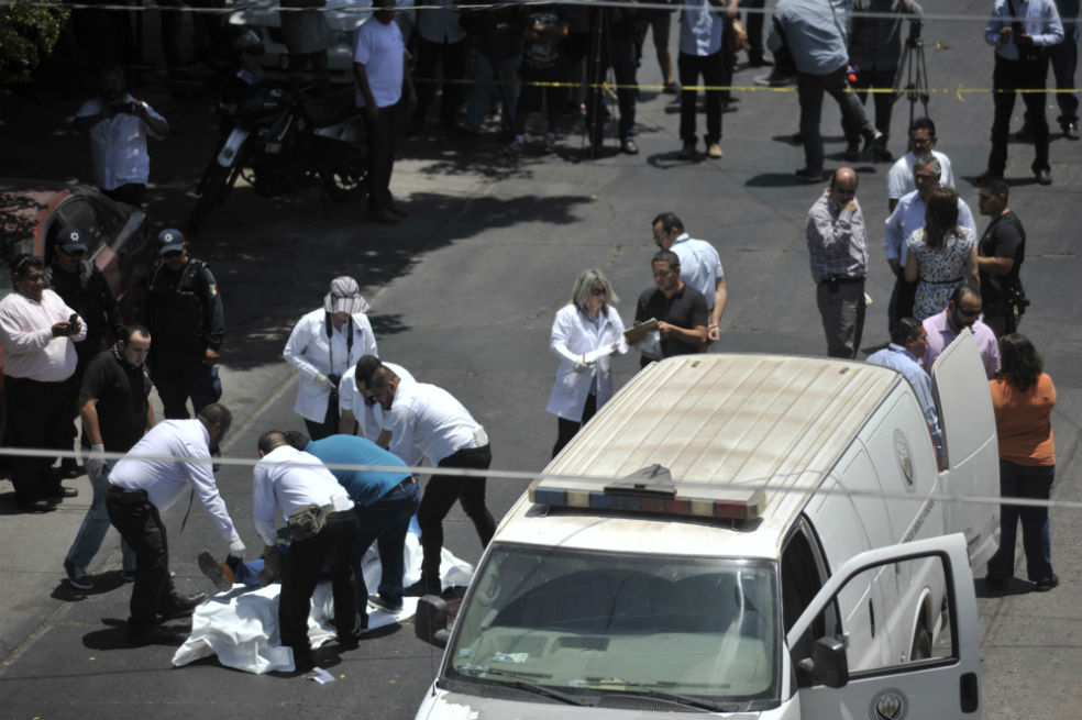 El periodista Javier Valdez se convirtió en el quinto periodista asesinado en México, al parecer, por los carteles al servicio del narcotráfico. /AFP