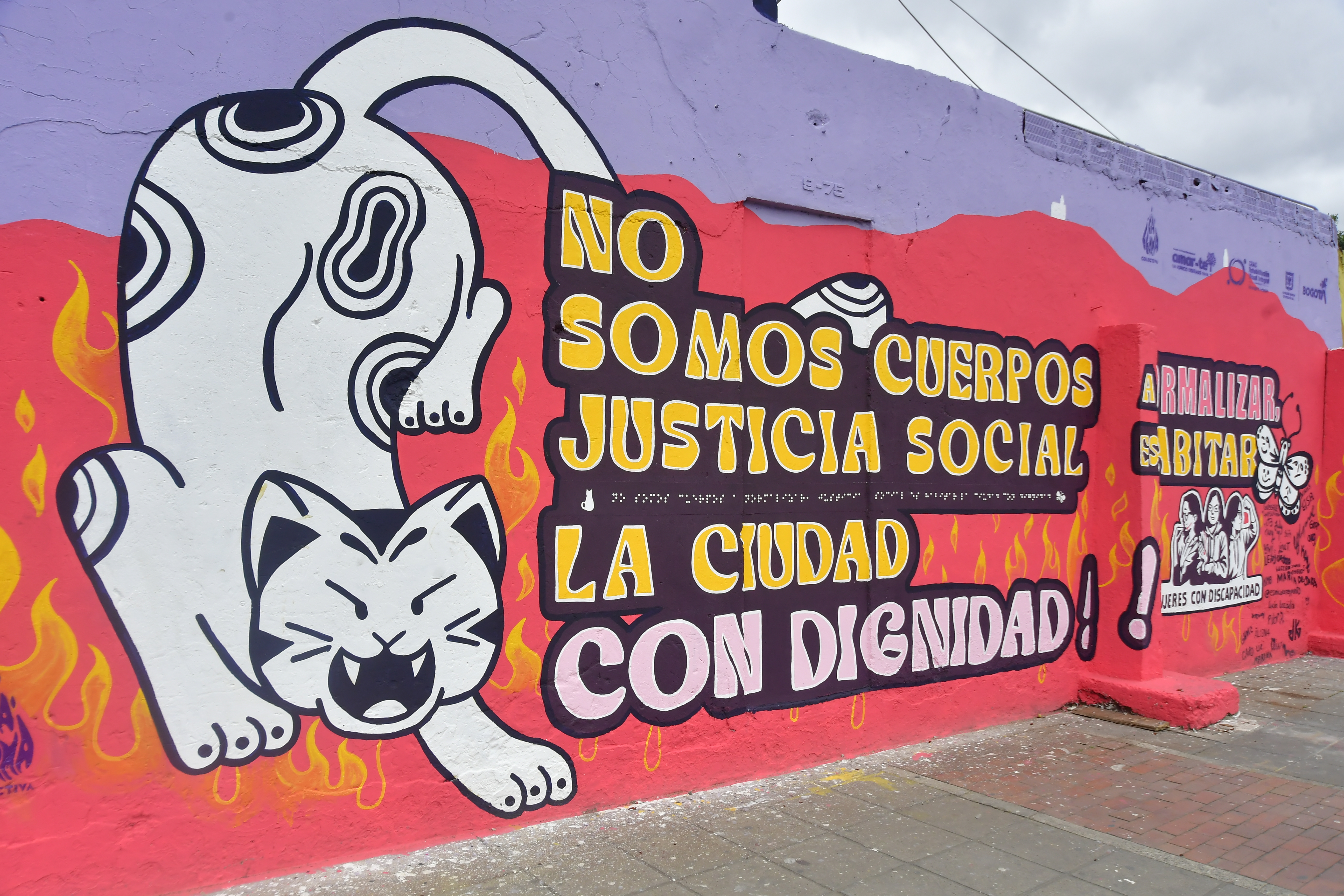 El mural inclusivo y multisensorial hecho en Bogotá por mujeres con discapacidad
