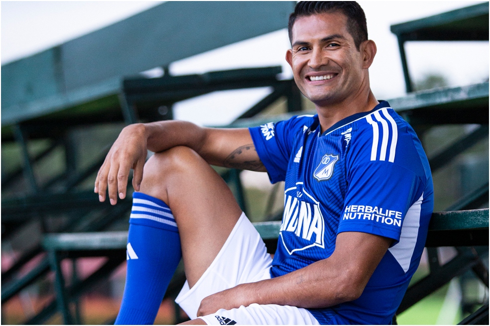 Millonarios presenta indumentaria y plantel para 2023