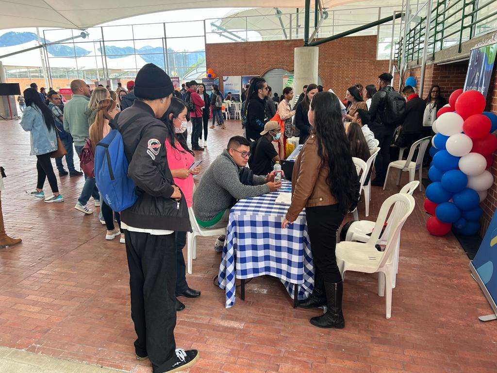 ¡Atención! Esta semana hay feria de empleo con más de 500 vacantes en Bogotá