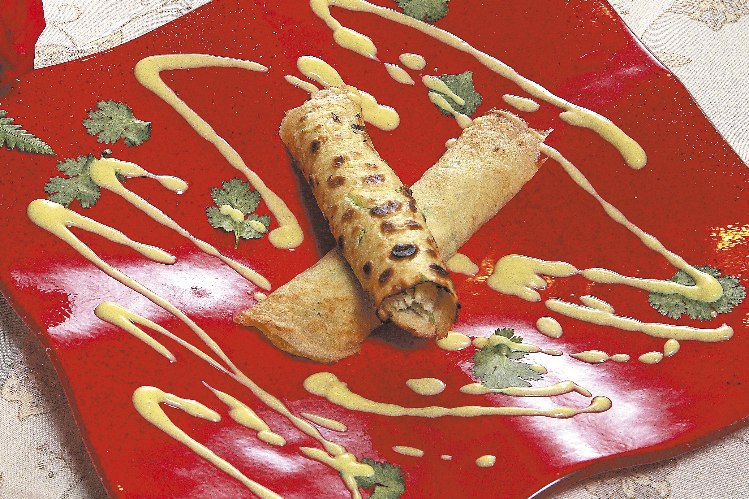 Crepes de calabacín rellenos de jaiba