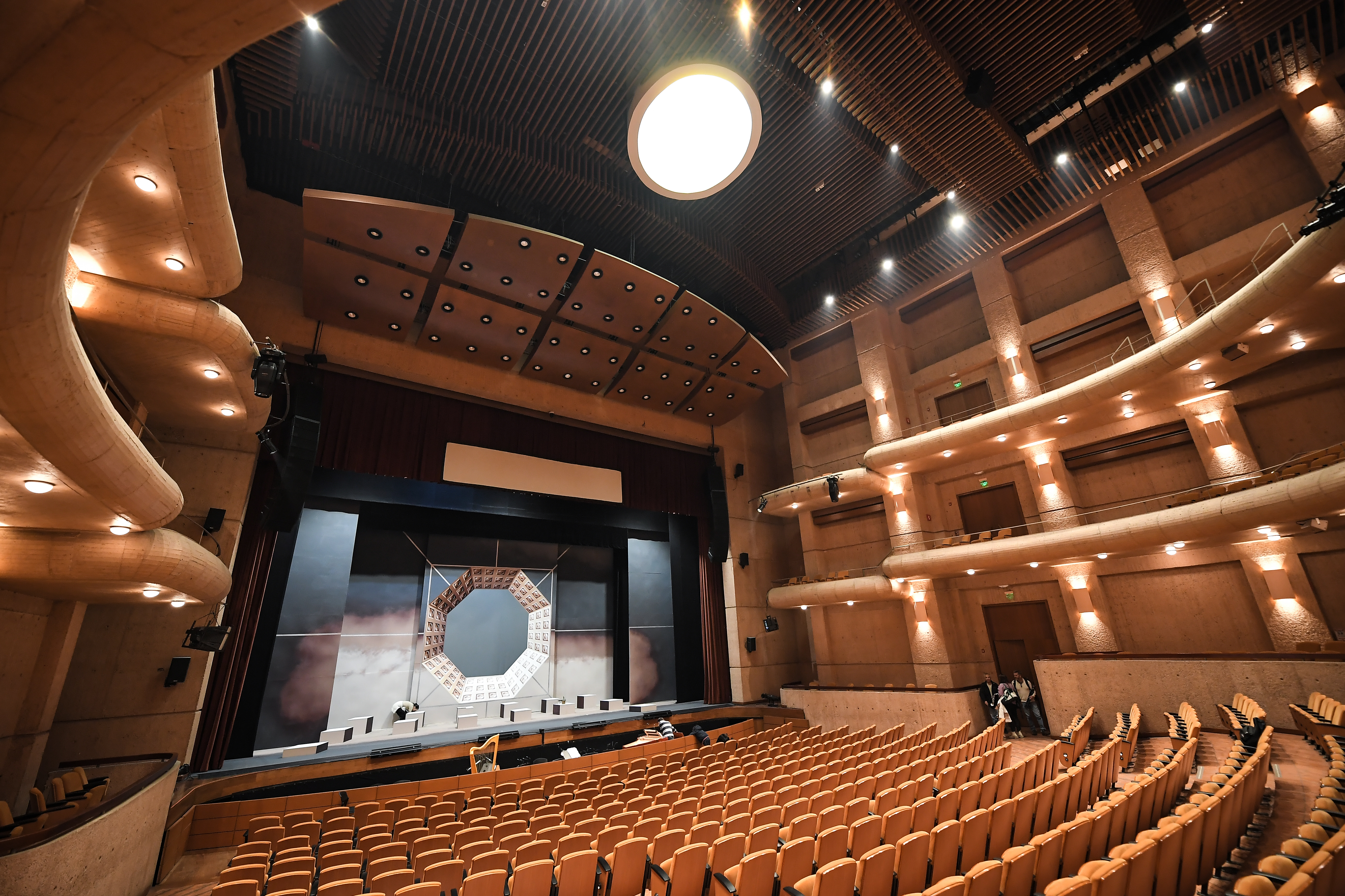 Un teatro de excelencia al servicio de todos