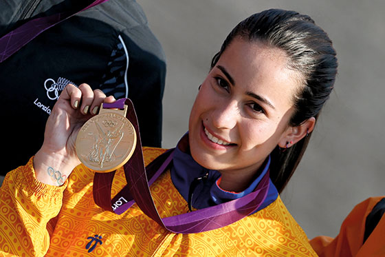 Mujeres orgullosamente deportistas