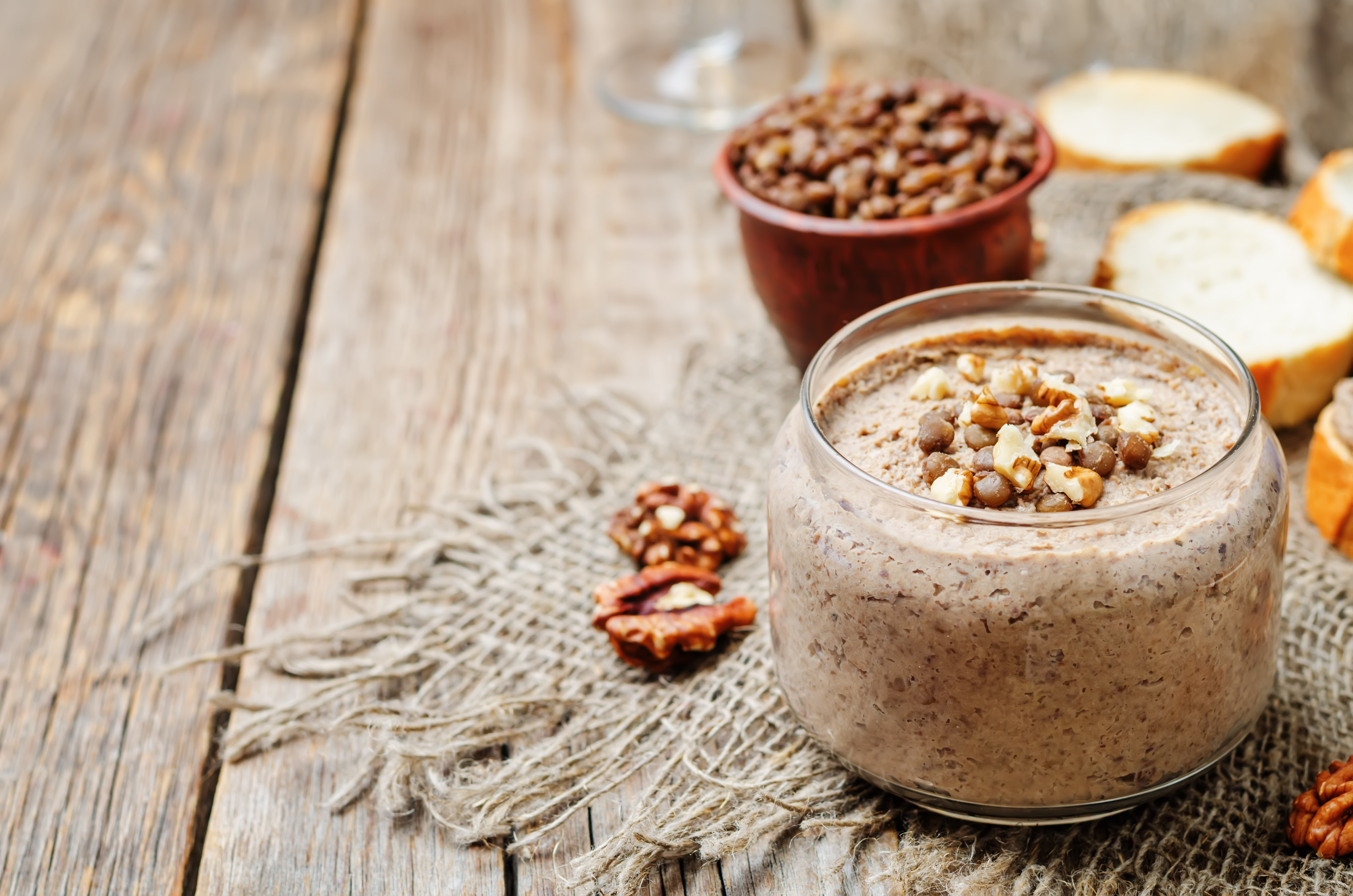 Esta es la receta para preparar un delicioso “dip” de frutos secos