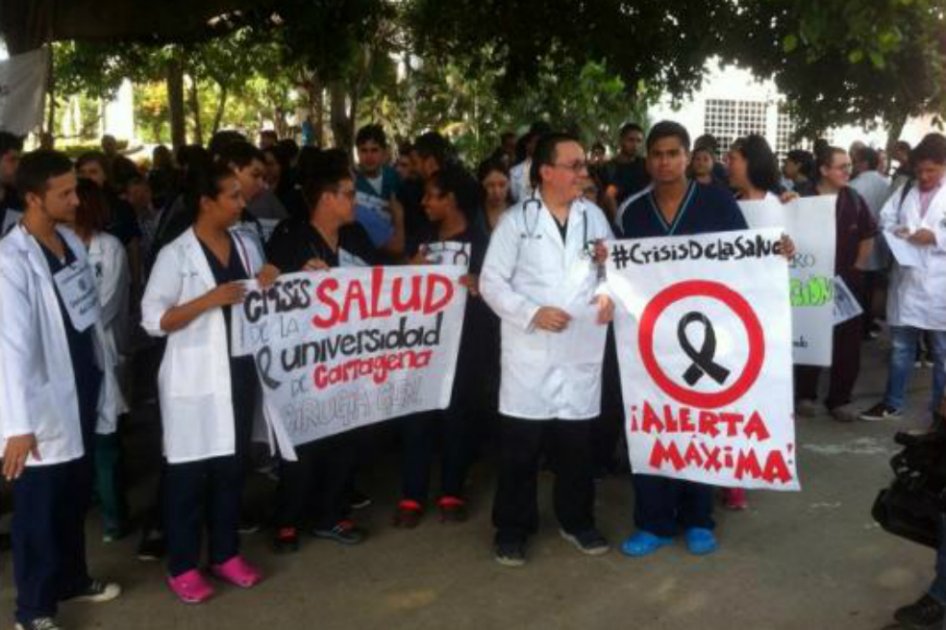 Así fue la protestas de los trabajadores del sector salud en Cartagena / Fotografía tomada del diario El Universal
