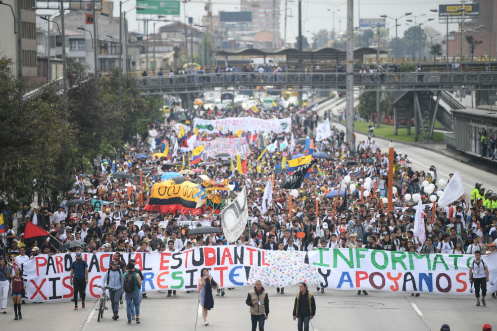 El lunes reinician las mesas de diálogo con los estudiantes