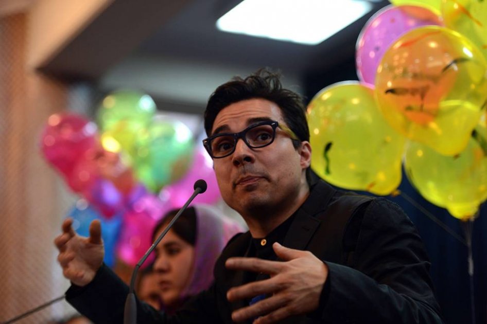 Colombiano repartirá 10.000 globos en Kabul para hacer olvidar guerra