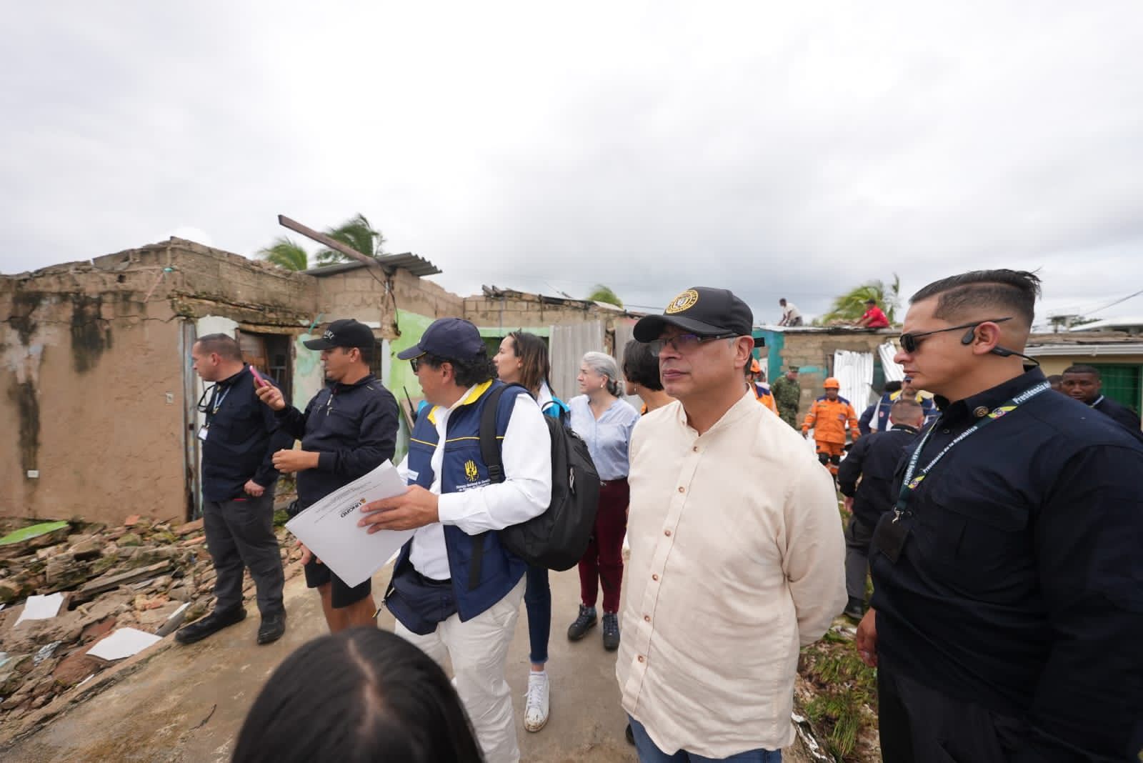 Así va la visita de Petro a San Andrés tras paso de huracán Julia