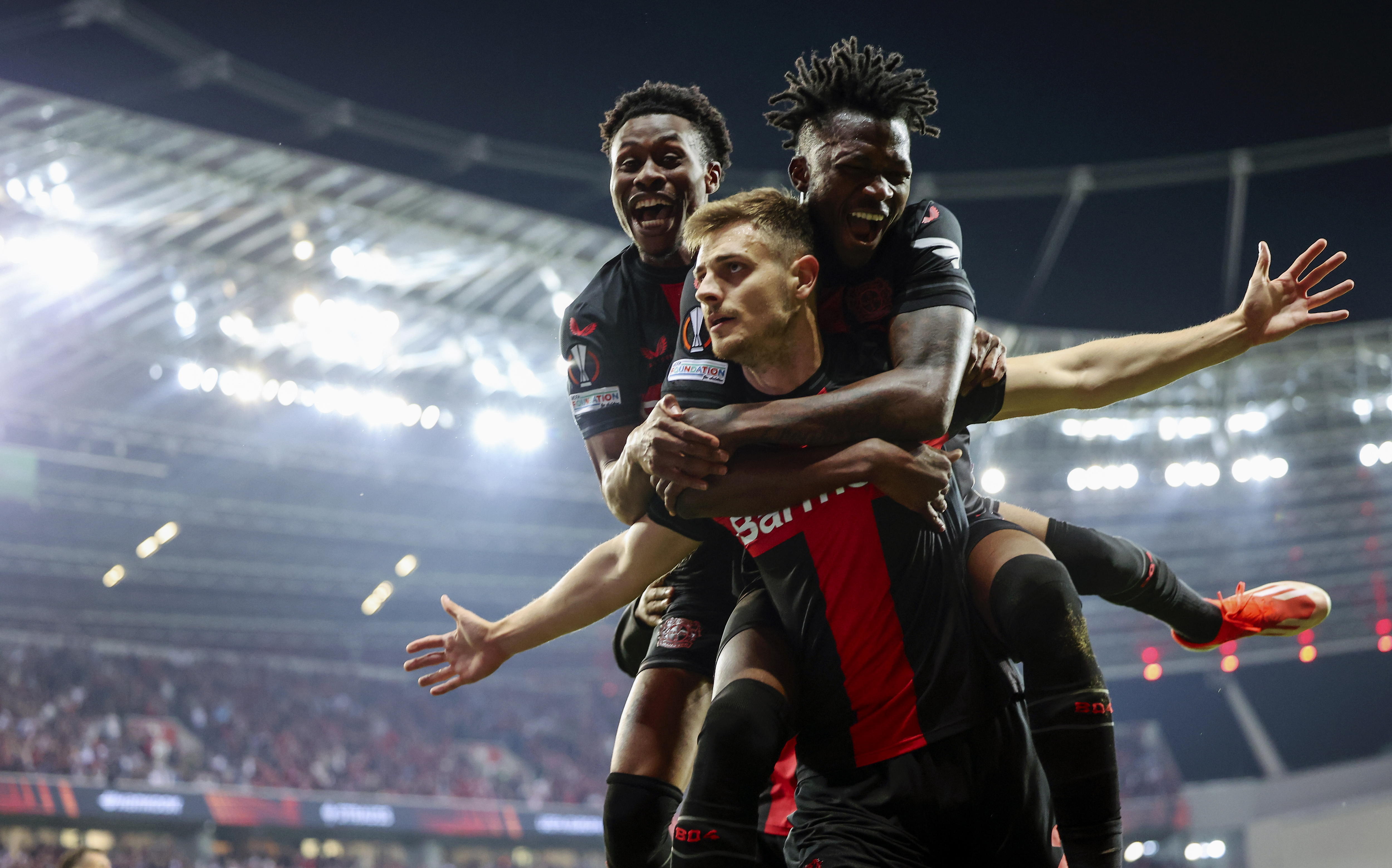 Así fue la increíble remontada de Bayer Leverkusen en la Europa League: video