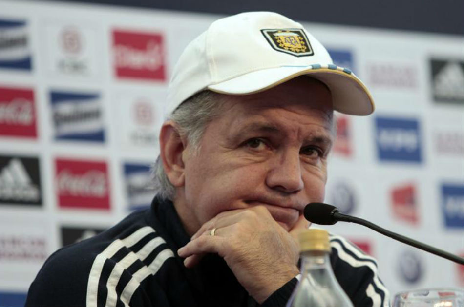 Tenemos que estar atentos con Falcao, que es un animal del gol: Sabella