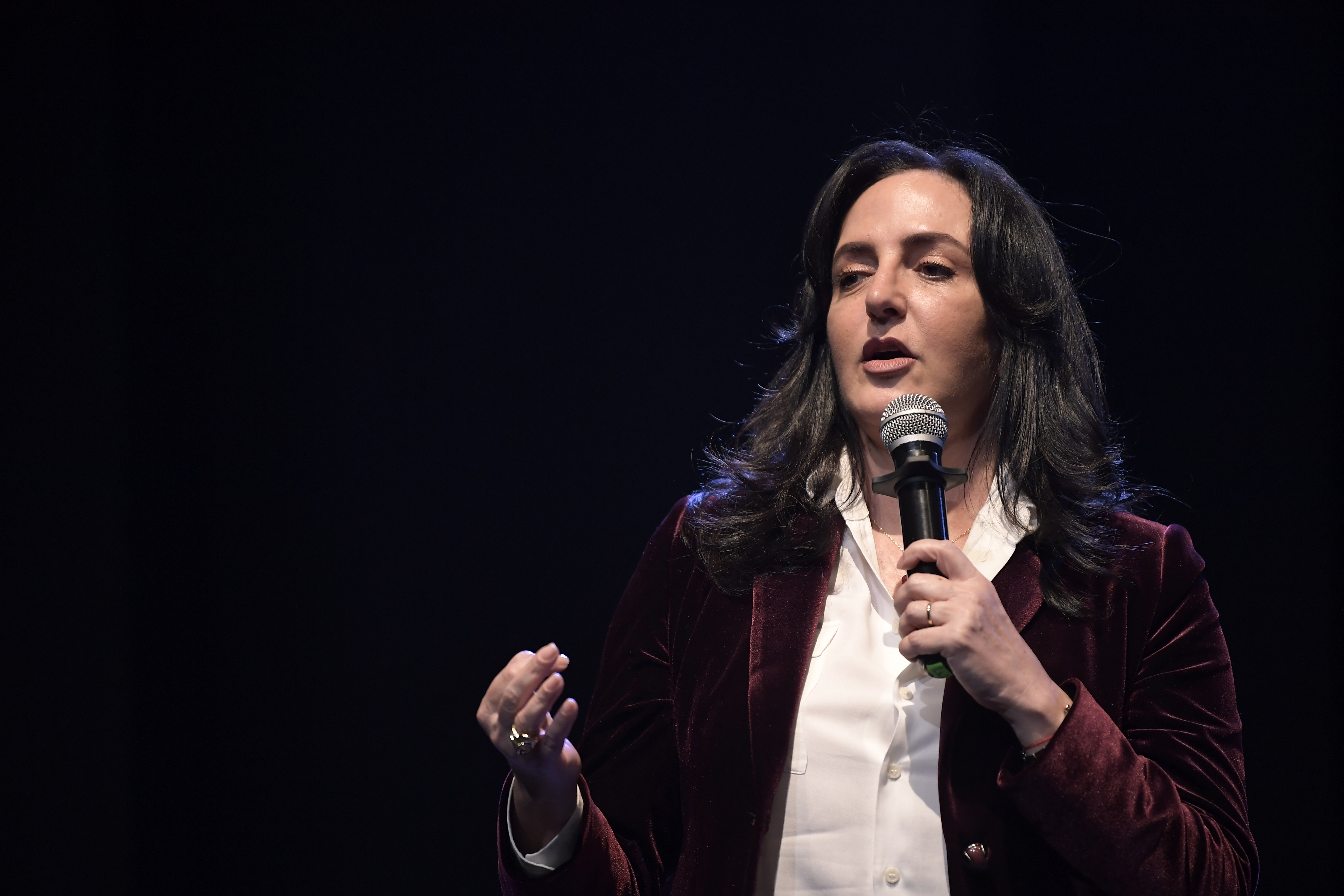“De la Espriella va a ganar con el legado del expresidente Uribe, pero sin él”: Cabal