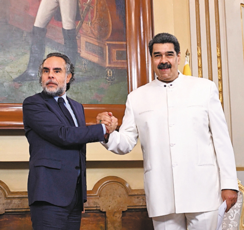 Un embajador poco diplomático