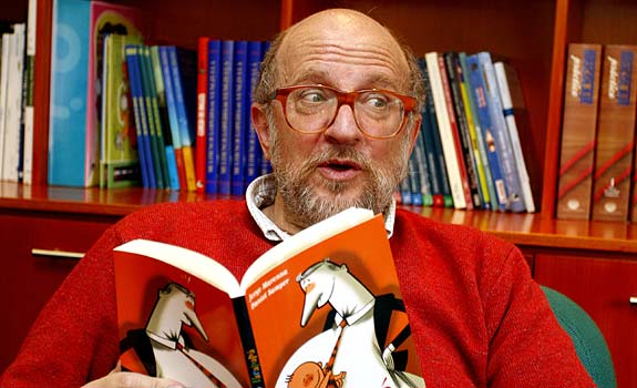 Gramática sin complicaciones en la Feria del libro