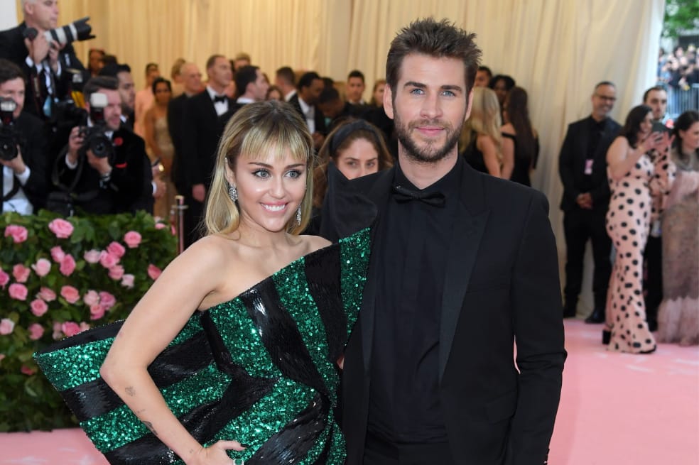 4 indirectas de Miley Cyrus a su ex Liam Hemsworth en su canción ‘Flowers’