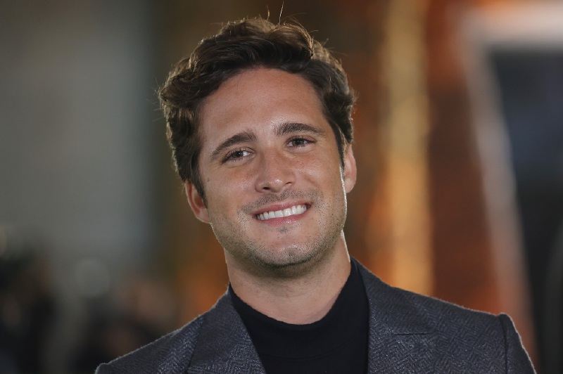 Novia de Diego Boneta, Luis Miguel en la serie, estaría embarazada