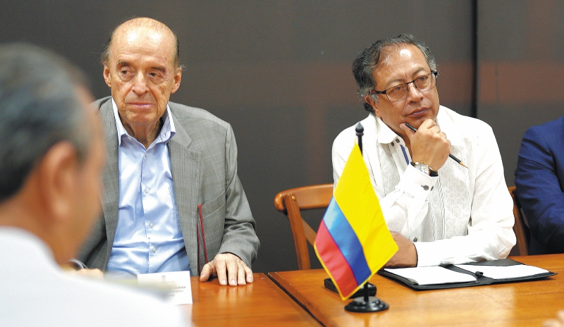 Leyva habló de Petro ante la Comisión de Acusaciones: así fue la diligencia