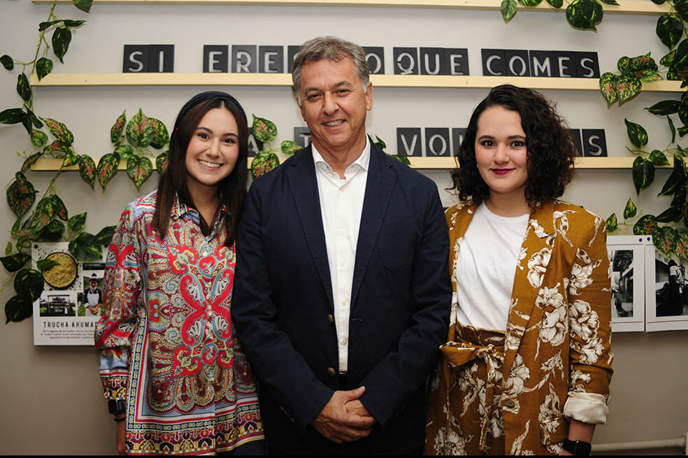 Sociales Cromos: así fue la apertura del restaurante Casa hermana
