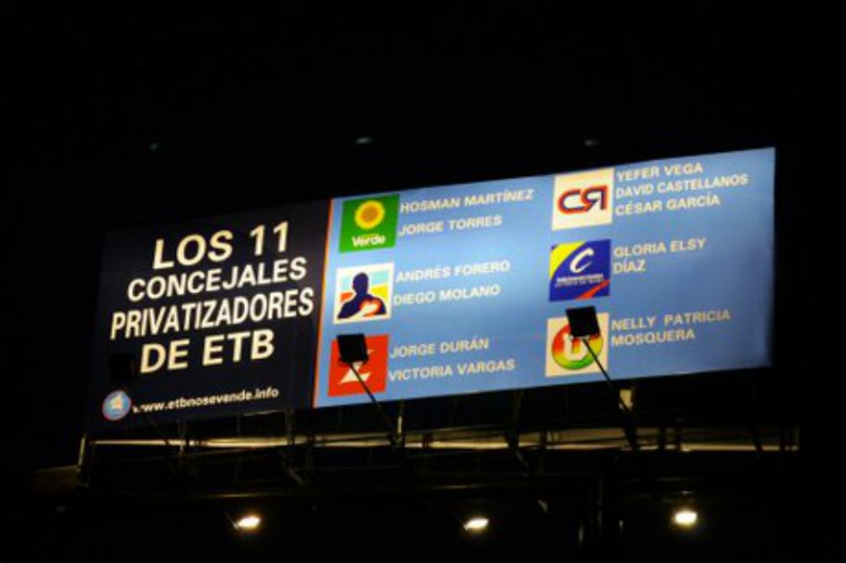 ¿Por qué se retiró la valla con los nombres de concejales que aprobaron venta de ETB?