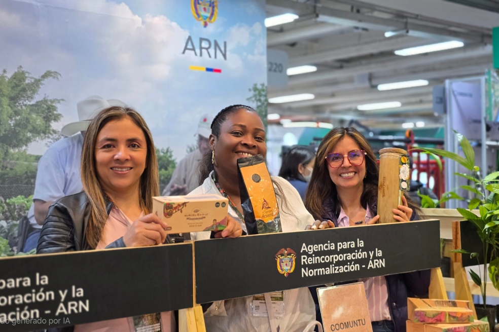Café y chocolate de la paz brillaron en Agroexpo 2025