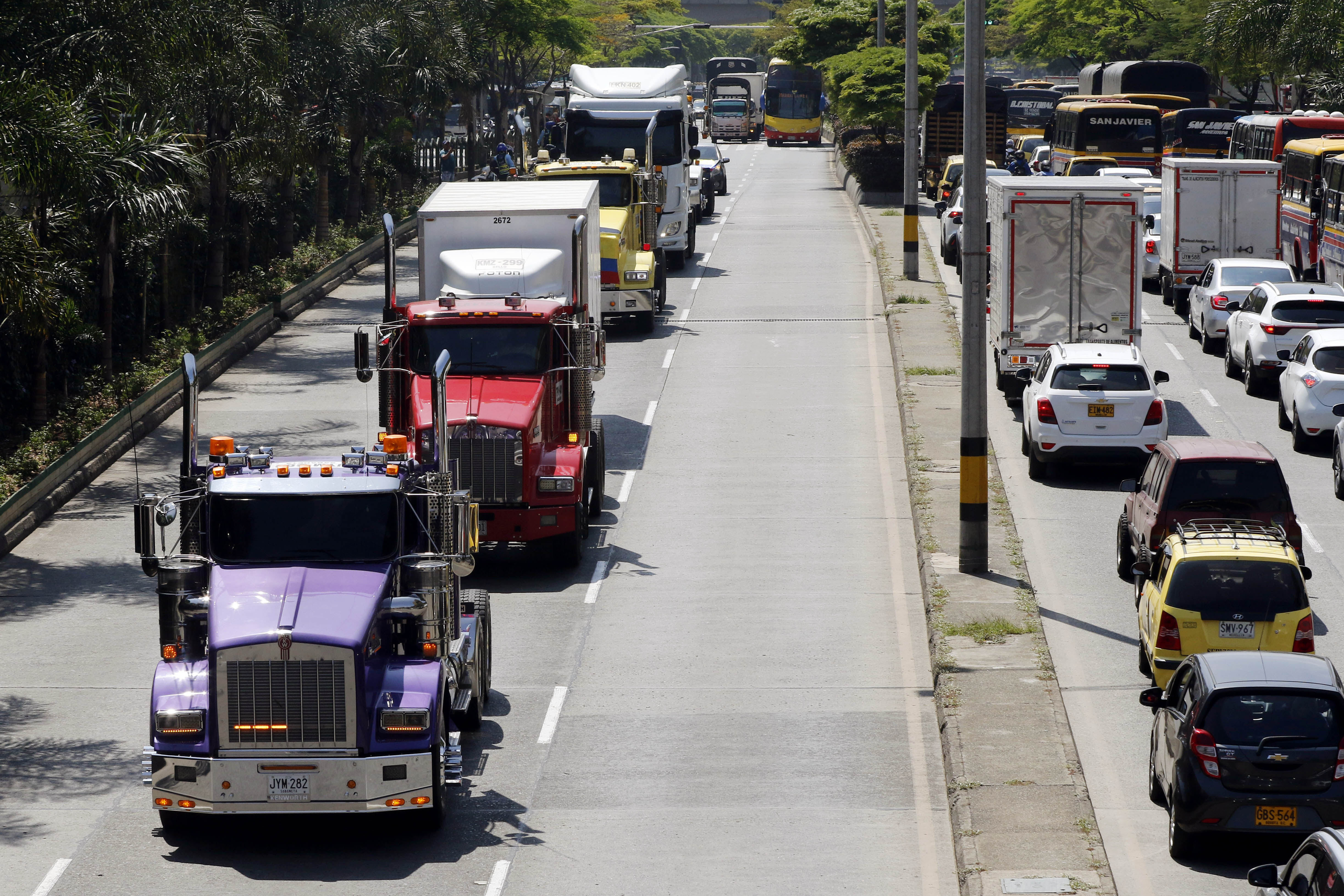 Murió mujer en la vía Bucaramanga-Cúcuta en medio del paro de camioneros