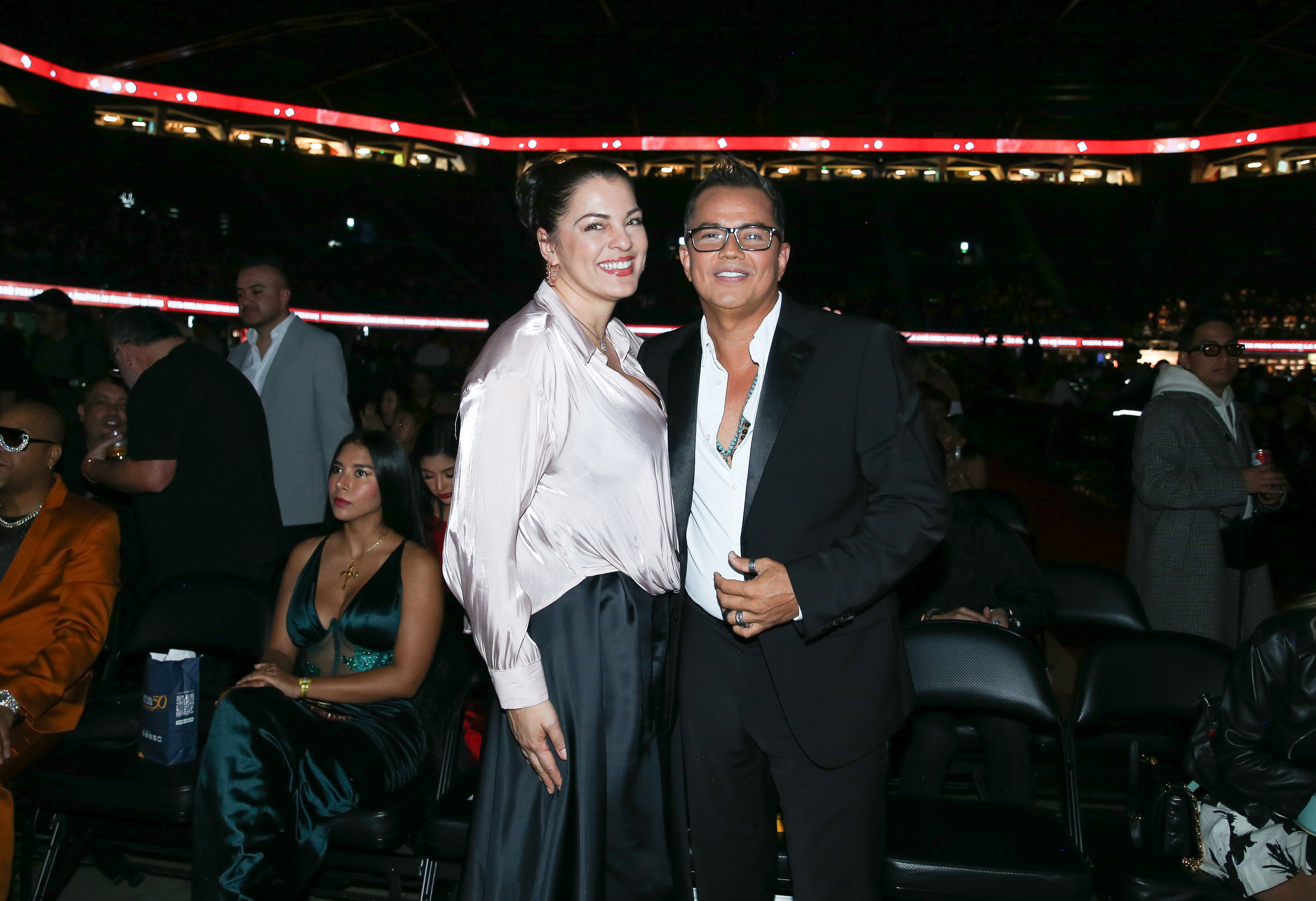 Janeth Hoyos, Charlie Zaa