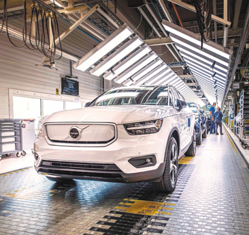Los híbridos enchufables ya representan el 23 % de las ventas globales de Volvo en la primera mitad de 2025.
