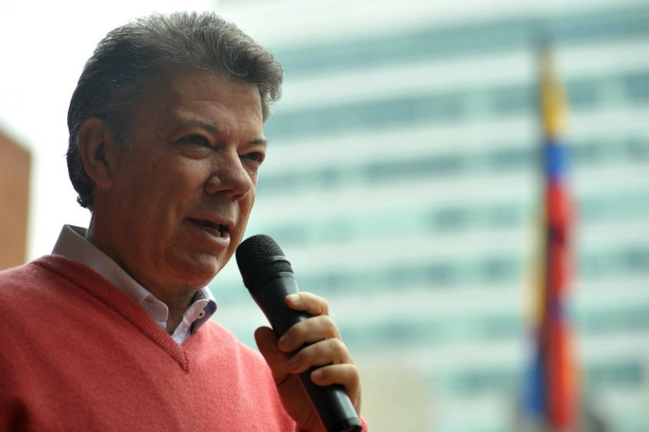 Santos pide a negociadores lograr que nunca más haya víctimas en Colombia
