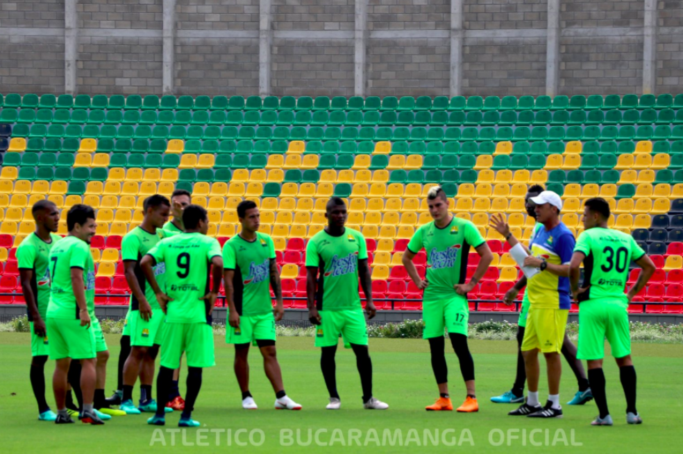 Medellín clasificó a semifinales tras vencer a un Bucaramanga que murió con las botas puestas